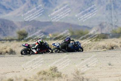 media/Dec-07-2025-CVMA (Sun) [[3e7d2de5dc]]/Race 5-Formula UL-CVMA Hooligans-American Thunder/